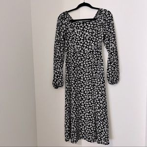 Shein: Ditsy Floral Square Neck Slit Hem Bishop Sleeve Dress